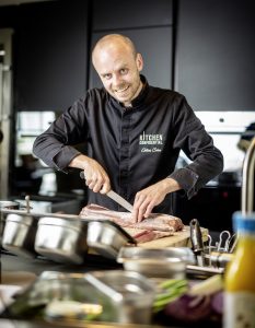 Tobias Scheuer ist Gründer der Kitchen Confidential