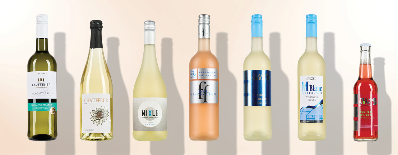 Alkoholfrei liegt im Trend: Im Bild die Flaschen der vom Weinheimat Magazin verkosteten Weine